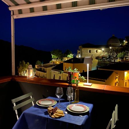 Hotel La Terrazza Nel Borgo Tortora Exterior foto