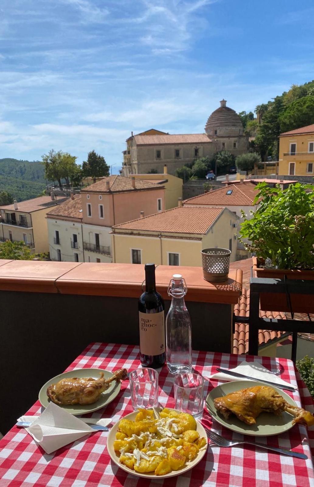 Hotel La Terrazza Nel Borgo Tortora Exterior foto